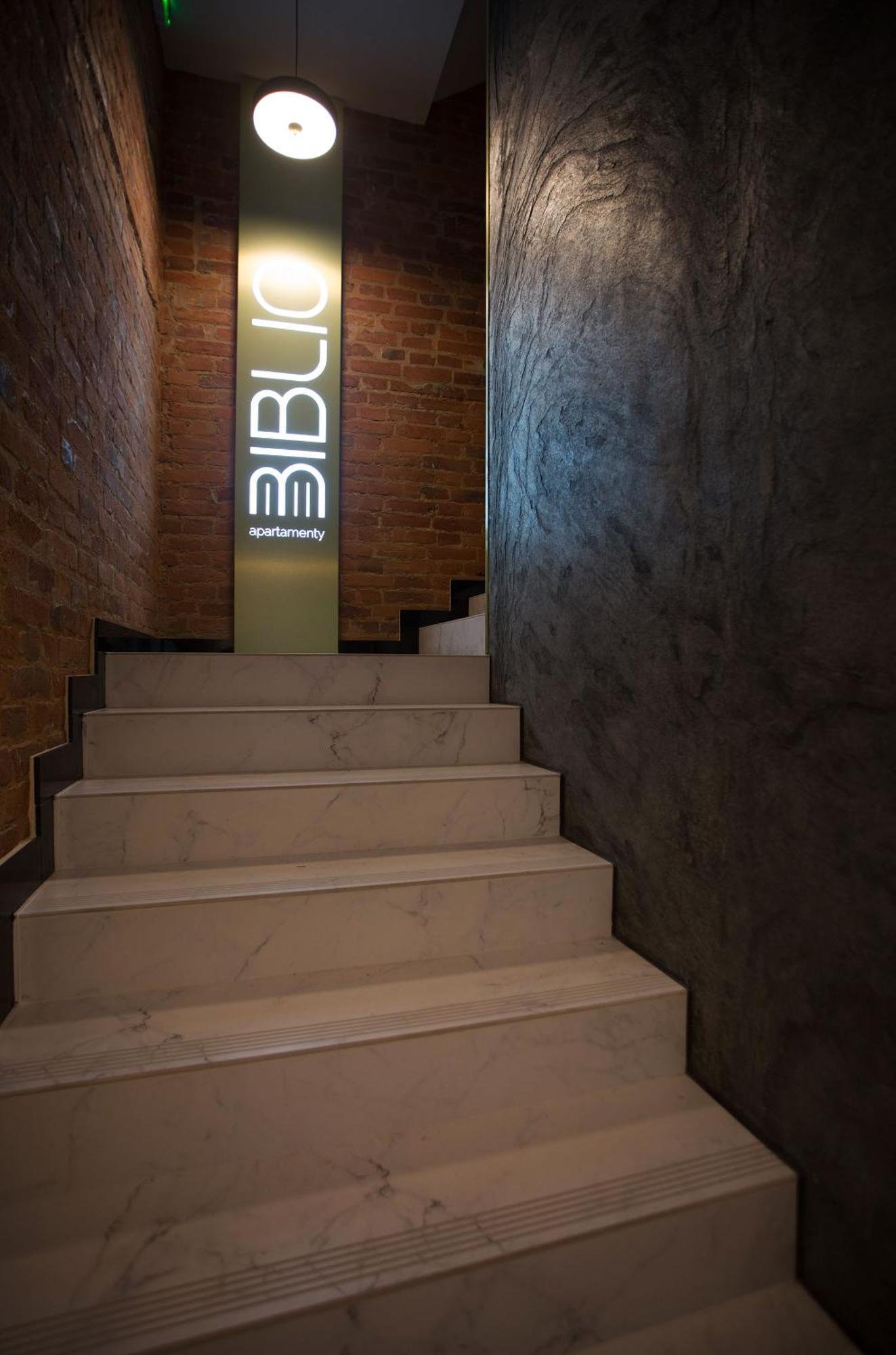 Apartamenty Biblio Łódź Buitenkant foto
