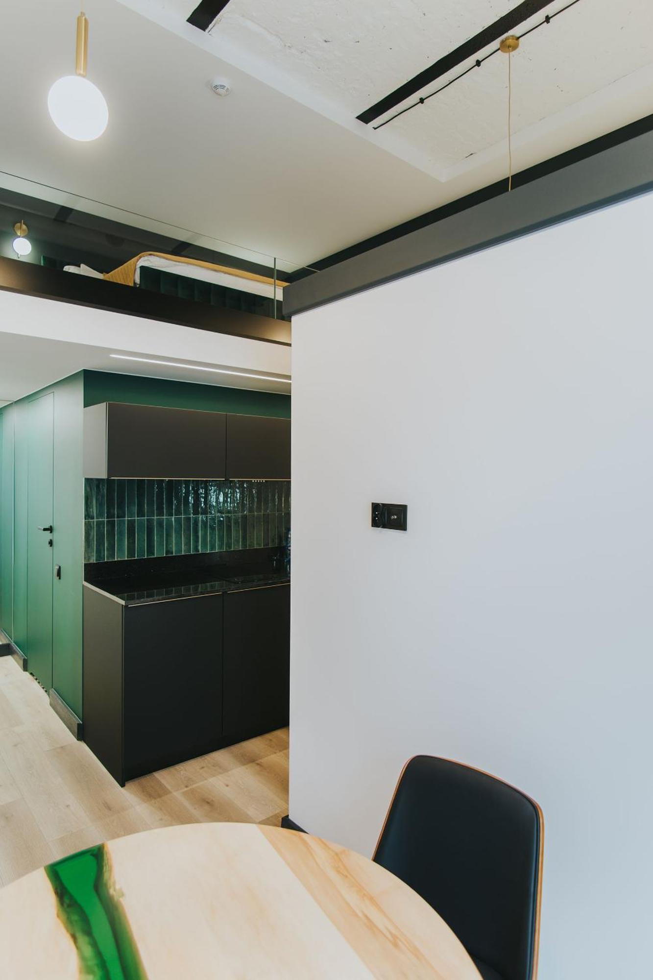 Apartamenty Biblio Łódź Buitenkant foto