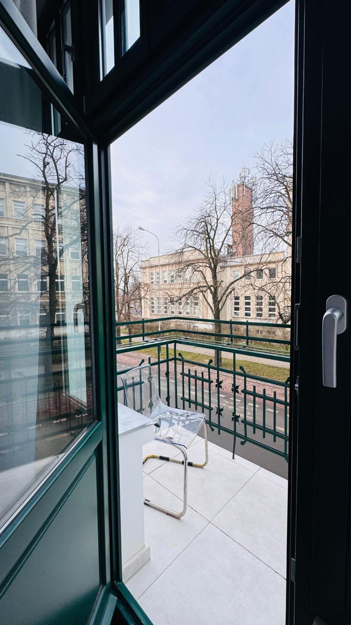 Apartamenty Biblio Łódź Buitenkant foto